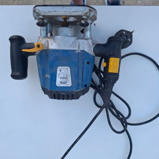 Workzone 1250 Router