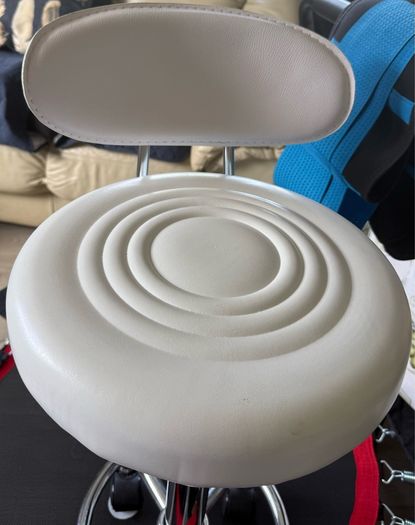 Beauty Stool