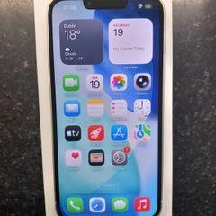 iPhone 13 (unlocked for any network)