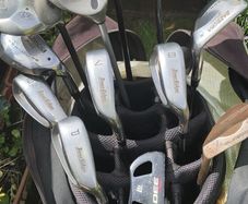 Callaway/Tour Edge Golf Clubs & Powakaddy Bag