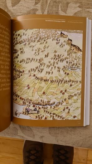 Hidden History Below Our Feet. By Ruairi O Baoill. The Archaeological Story Of Belfast. Large Volume Book In Very Good Condition.