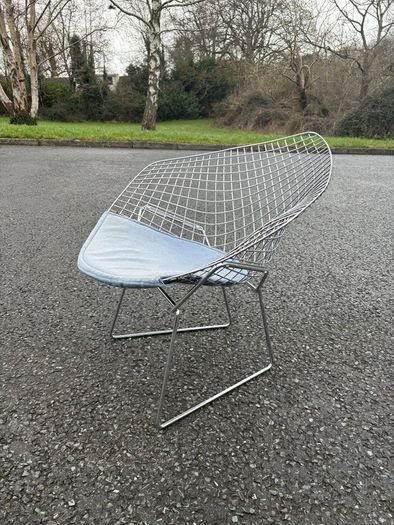 Vintage Knoll Harry Bertoia style Diamond Wire Chair