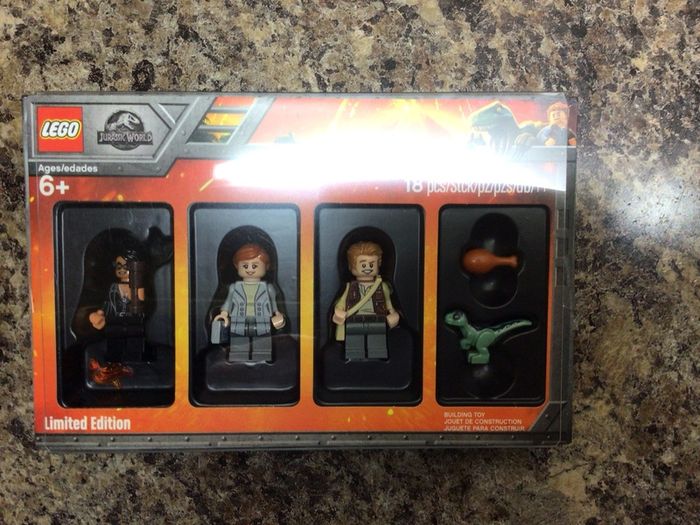 Limited edition Jurassic world figure pack - new and unopened