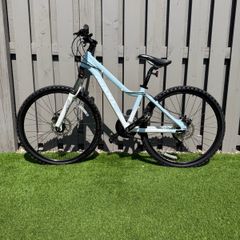 Giant Yukon Ladies bike XS