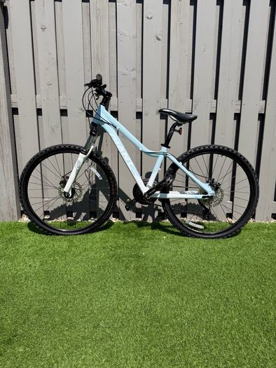 Giant Yukon Ladies bike XS