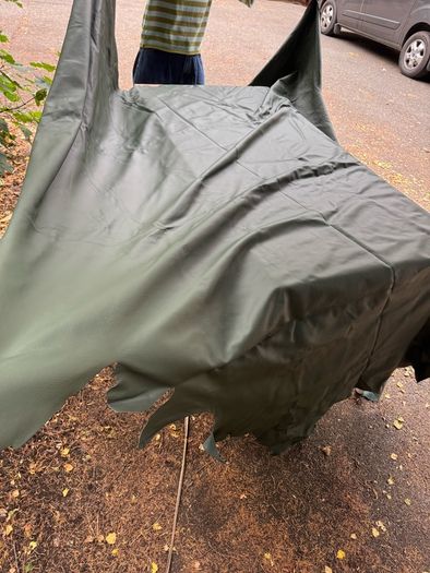 5  x Full Leather Hides - Crest Leather "Vele-Kale" Green (285 Sq Ft Total)