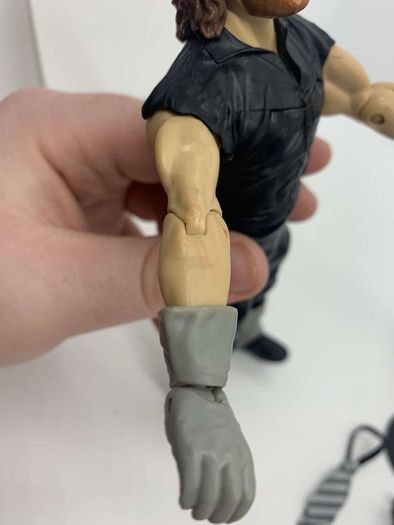 wwe elite Wrestlemania 34 The Undertaker with entrance greats clothing & stand action figure