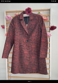 jacket Bnwt gallery animal print Zara size 8