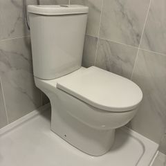 3 sonas toilets