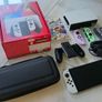Nintendo Switch Oled + extras Image 2
