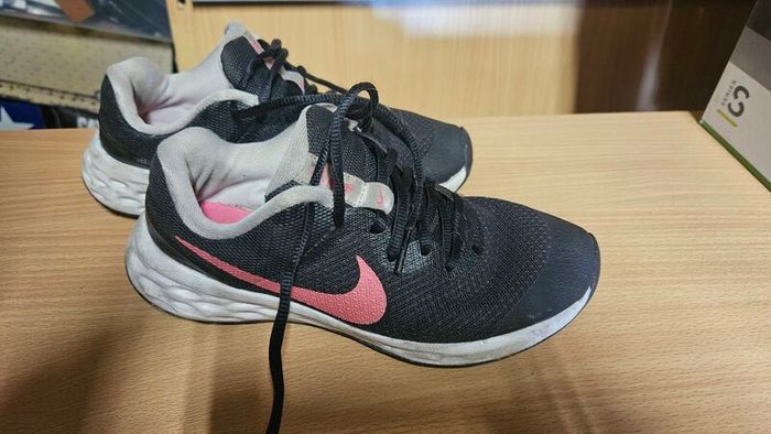 Nike trainers