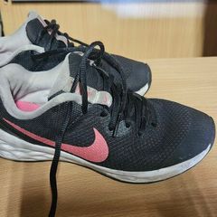 Nike trainers