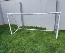 8 ft x 4 ft Pro Football Club Goal