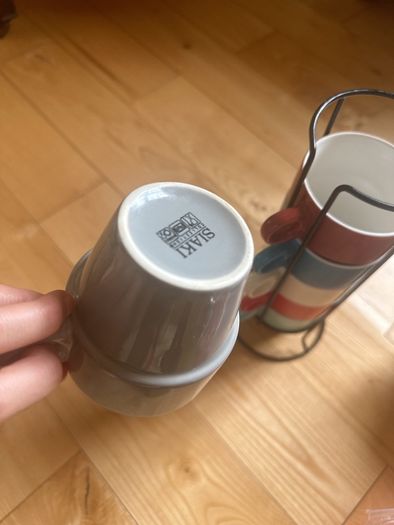 6 cup with holder