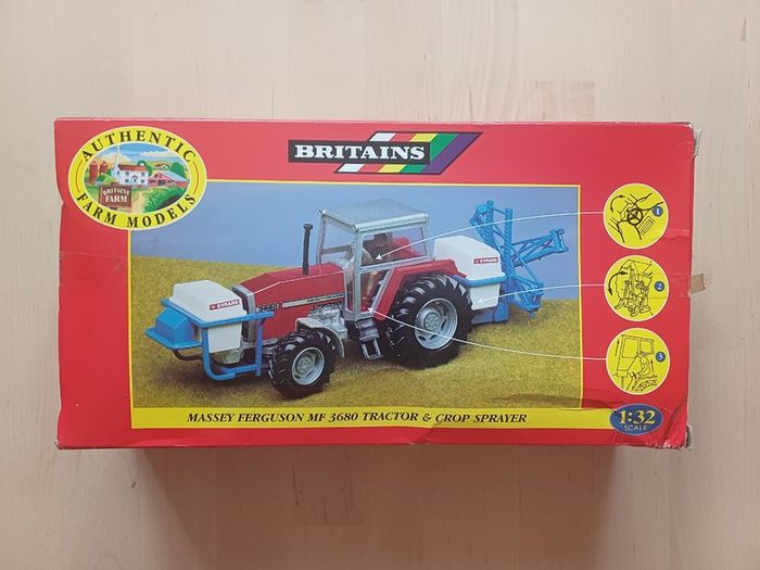 Britains Massey Ferguson MF 3680 Tractor and Crop Sprayer Farm Model 1:32 Scale 9607 MINT