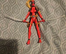 Marvel Legends Lady Deadpool