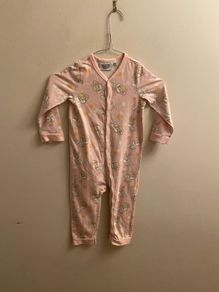 Looney tunes babygrow (18-24 mths)