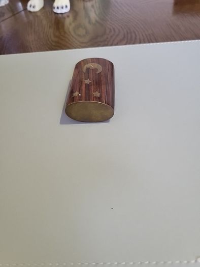 Tiny little trinket box