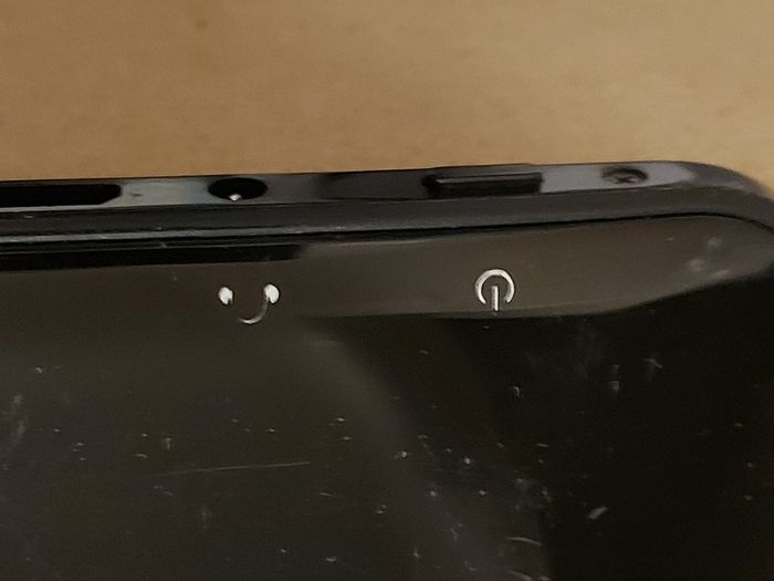 2 x 10.1 inch Gotabs, not powering on, in excellent cosmetic condition