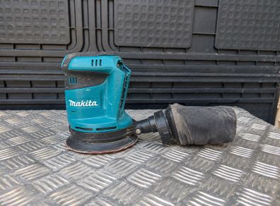 Makita 18V Random Orbital Sander