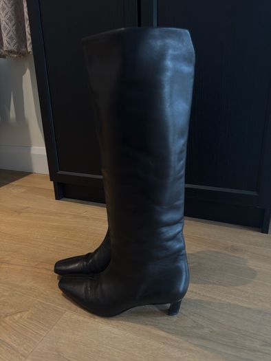Massimo Dutti Women's Black Leather boots