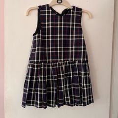 Check sleeveless top