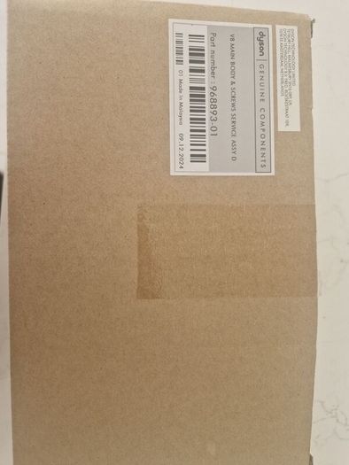 Dyson V8