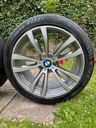 BMW X5 F15 Diamond Cut 20 inch wheels