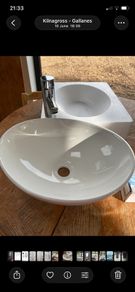 Curved basin