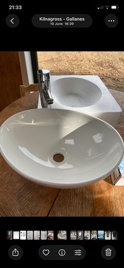 Curved basin