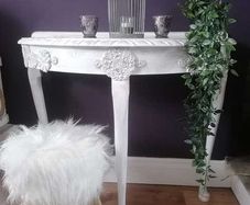 Sonville House Decorative Console Table
