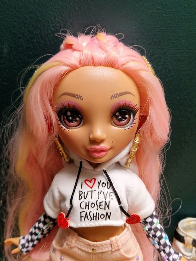 Rainbow High MGA Kia Hart Doll