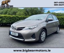 2015 Toyota Auris