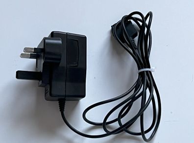 Sharp XN-1QC10 Mobile Phone Charger 5.2v 500a AC Adapter Power Supply - Untested