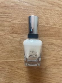 Sally Hansen Nail Polish