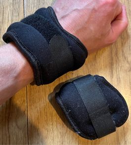 Wrist weights