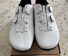 Bont Riot 24