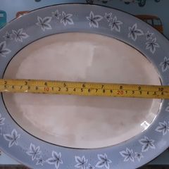 Arklow pottery serving plater,  Embassy
