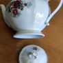Large Tea pot Image 5