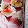 cupcake decorating book Image 3