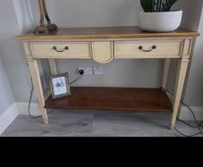 console table