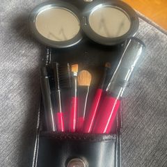 Make up brushes