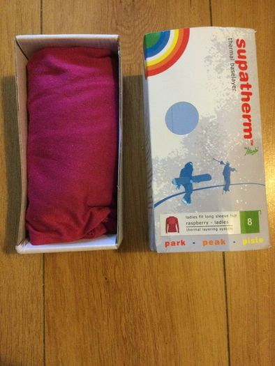 Ladies Thermal Top Size 8 Brand New