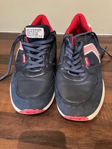 Levi's trainers