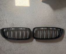 BMW Gloss Black Kidney Grilles - F32/F3x - Brand New
