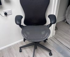 Herman Miller Mirra 2 Office Chair