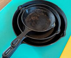 Cast iron pans x3