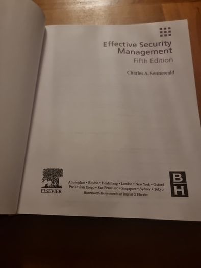 Management  Effective Security Management (Buch)  Charles A. Sennewald