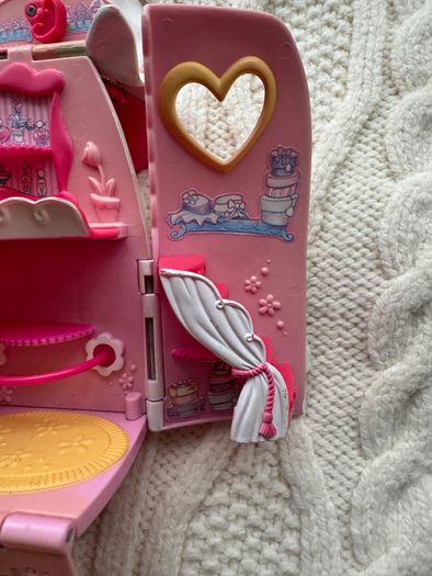 2006 My Little Pony Fancy Fashions Boutique Purse House Playset, Purse Only Used Please look at the pictures