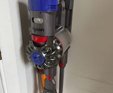 dyson v8 cordless vacuum